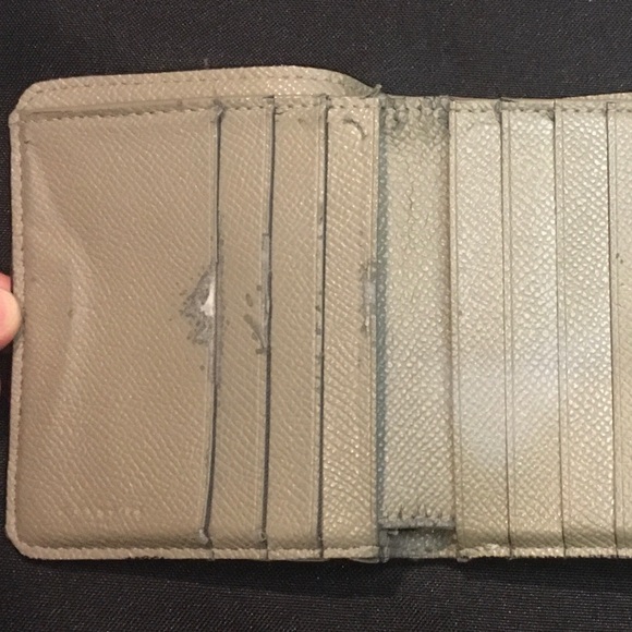 (Needs Repair) Coach Gray Pebble Leather Wallet - Picture 7 of 10